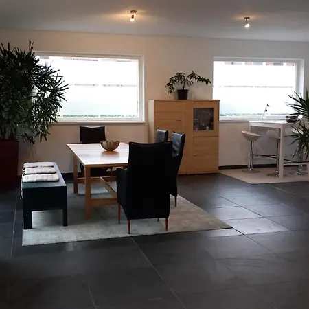 Private In Luxury Villa, Free Parking, Close To The Center * Haag