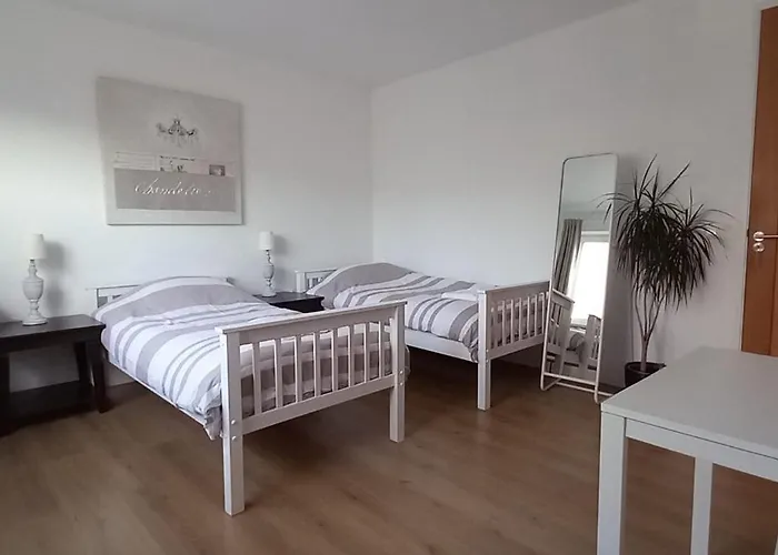 Gasthof Private In Luxury Villa, Free Parking, Close To The Center *