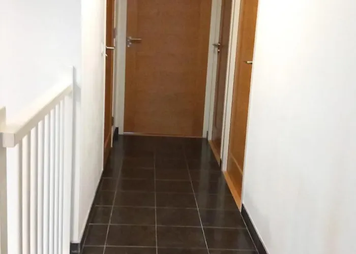 Private In Luxury Villa, Free Parking, Close To The Center بيت ضيافة *